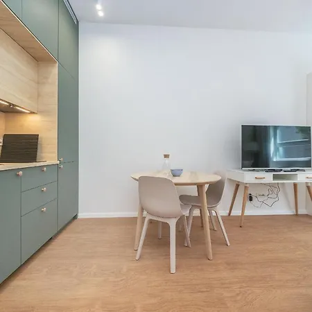 Slaska 12 By Comfort Apartment *